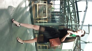 Rahyndee Jamesi video filmis 